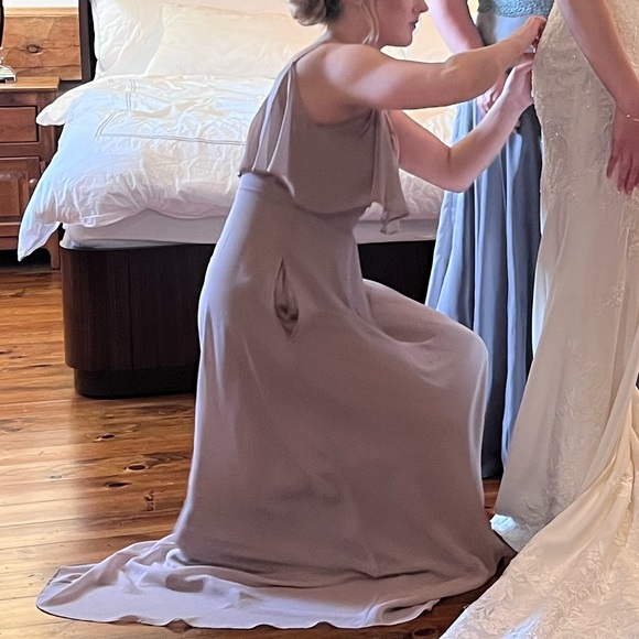 Taupe bridesmaid dress - Picture 2 of 4